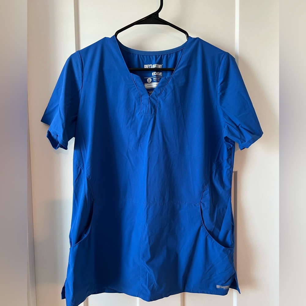 Edge Scrub set by Grey’s Anatomy